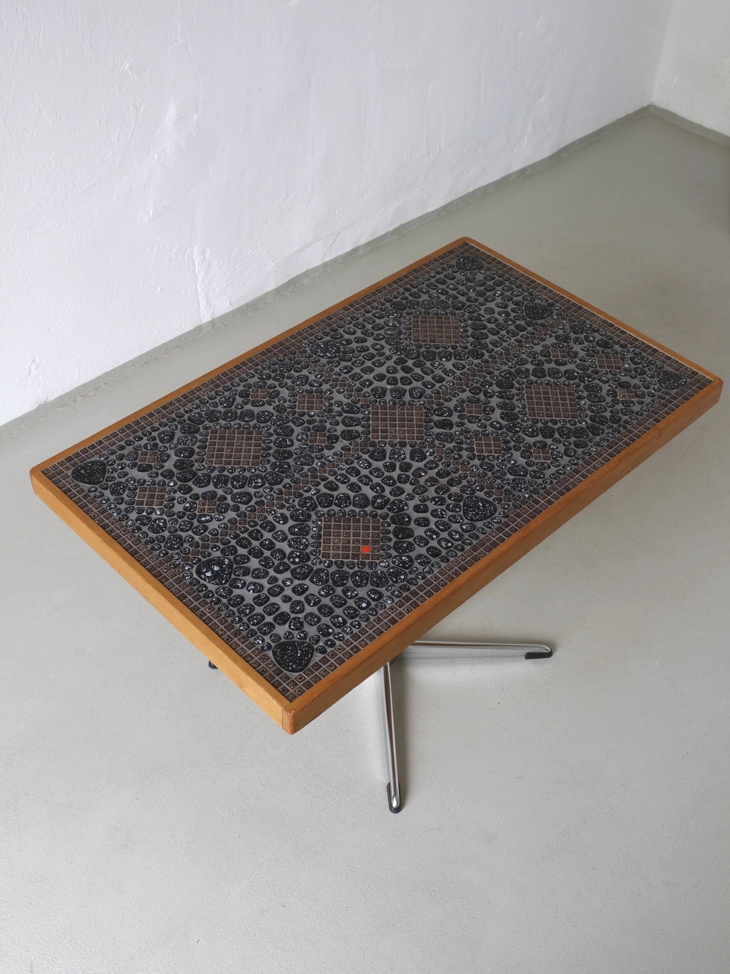 Mid-century mosaic swivel side table | 1960s