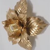 Golden flower wall lamp