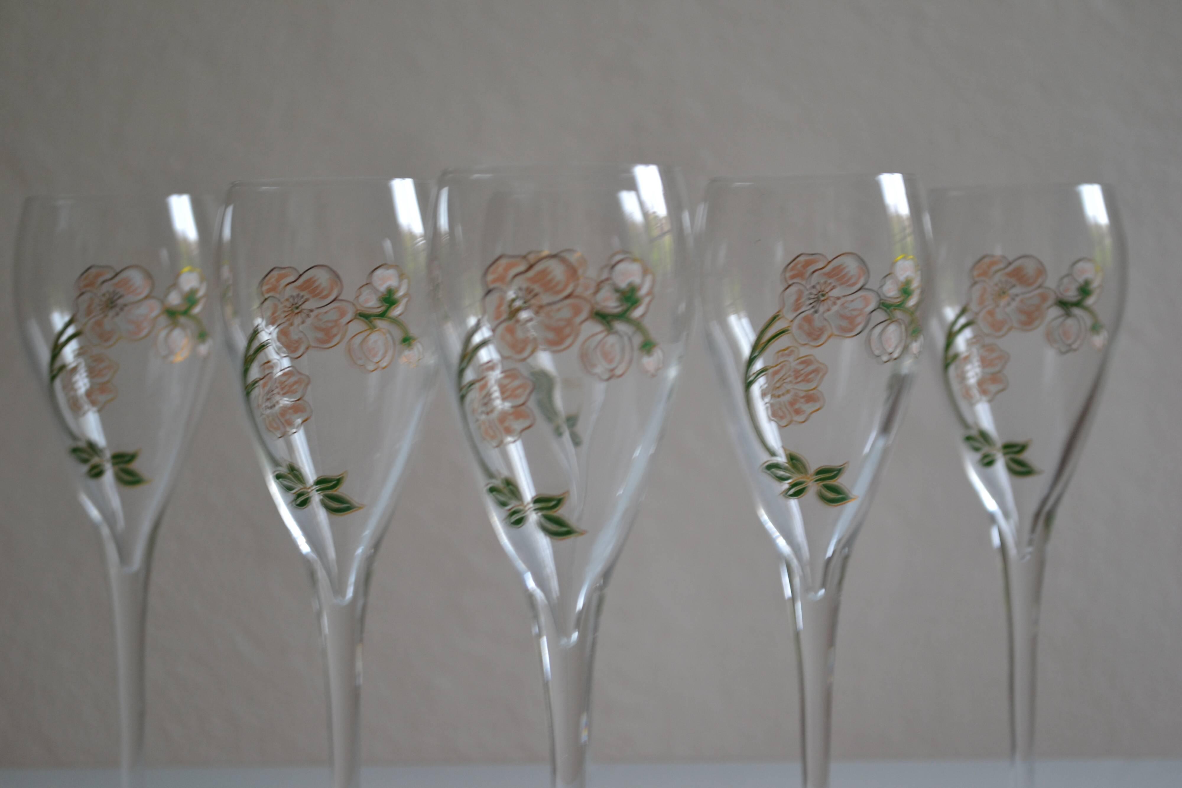 6 champagne flutes Perrier Jouet model Belle Époque by Emile Gallé