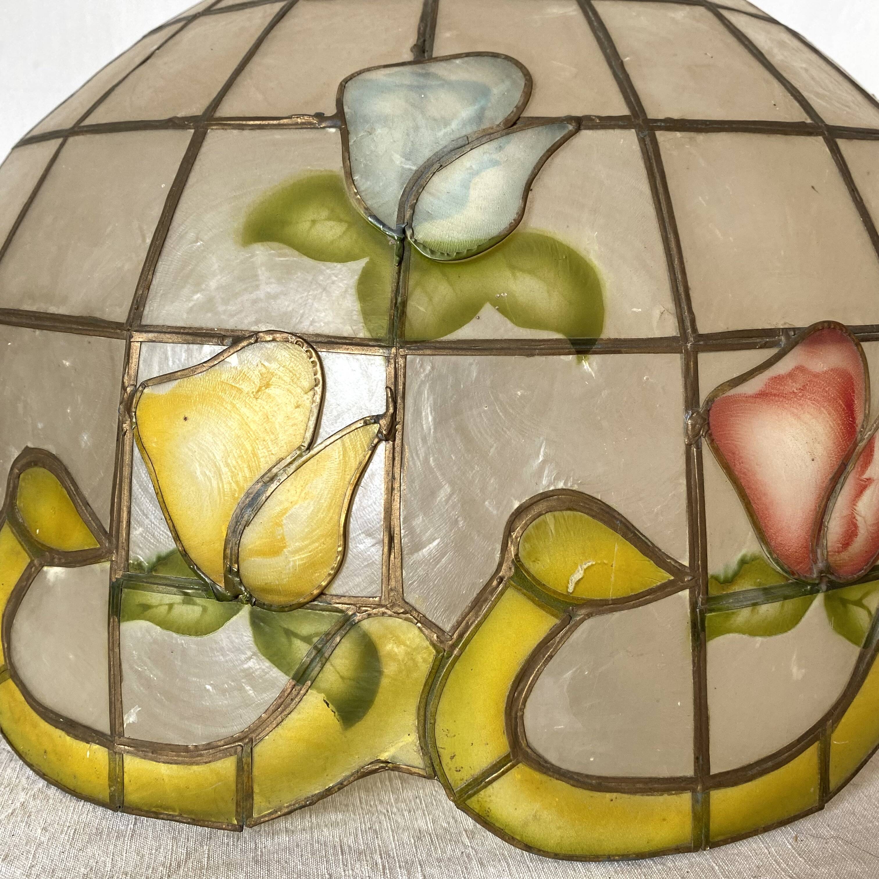 Flower suspension in mother-of-pearl and brass 48 cm