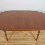Mid-century modern teak oval dining table from G-Plan, United Kingdom, 1960s