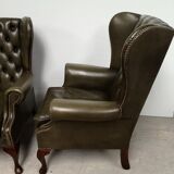 Bergères armchairs chesterfield green leather