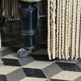 Green tod chair with twists