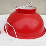 Red metal suspension