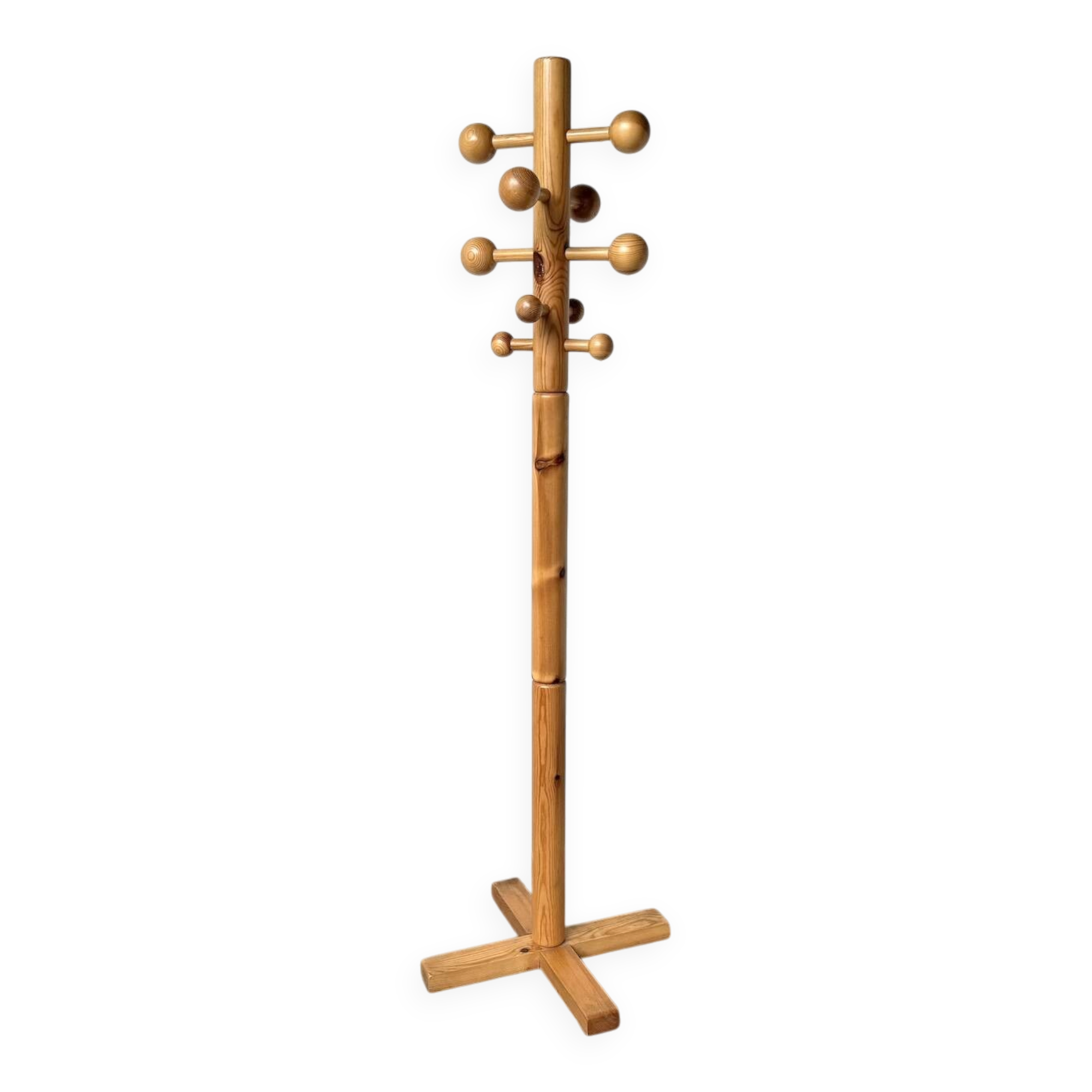 Free-standing coat rack in solid pine, Les Arcs, 1970s