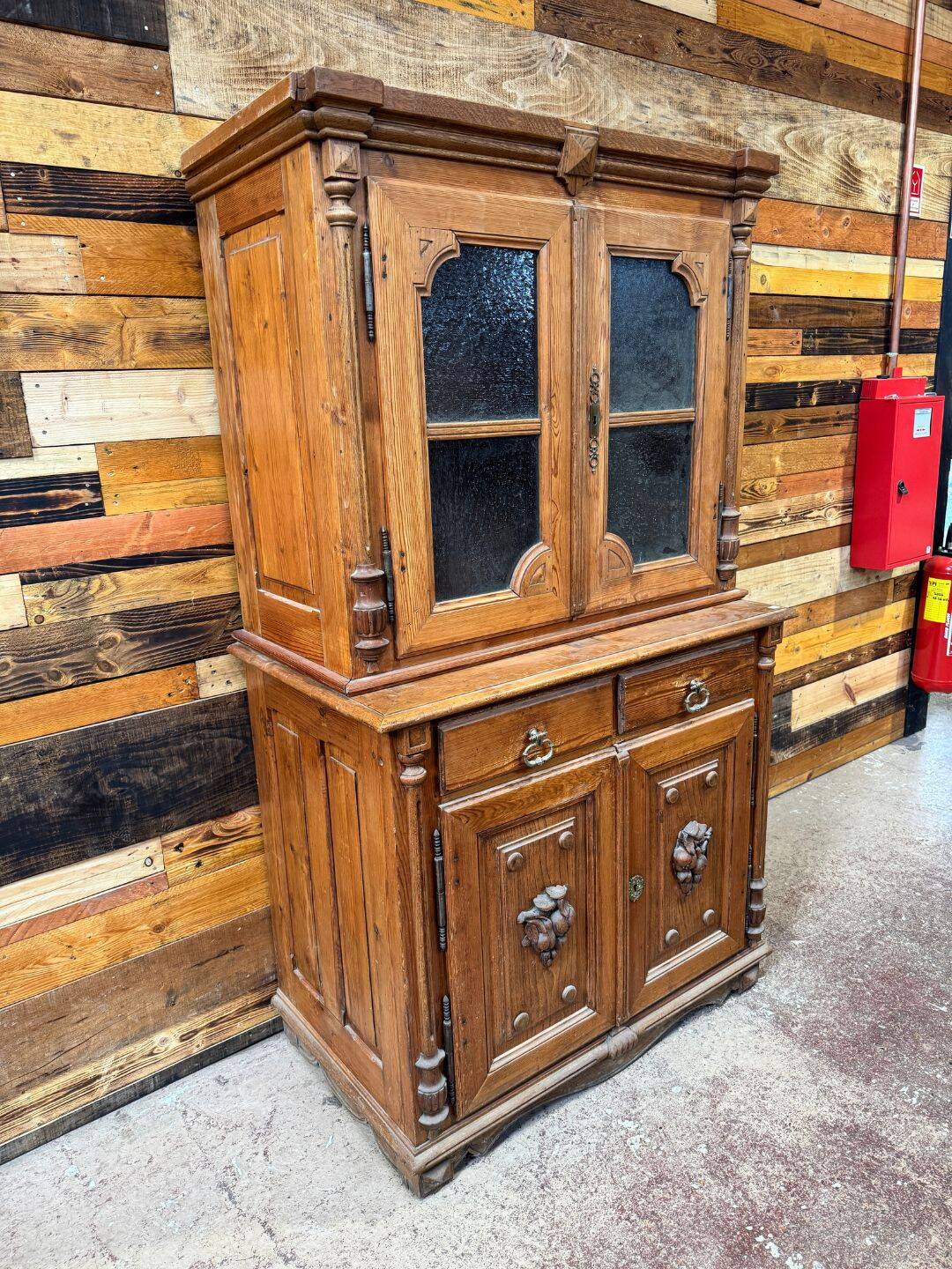 Vaisselier ancien