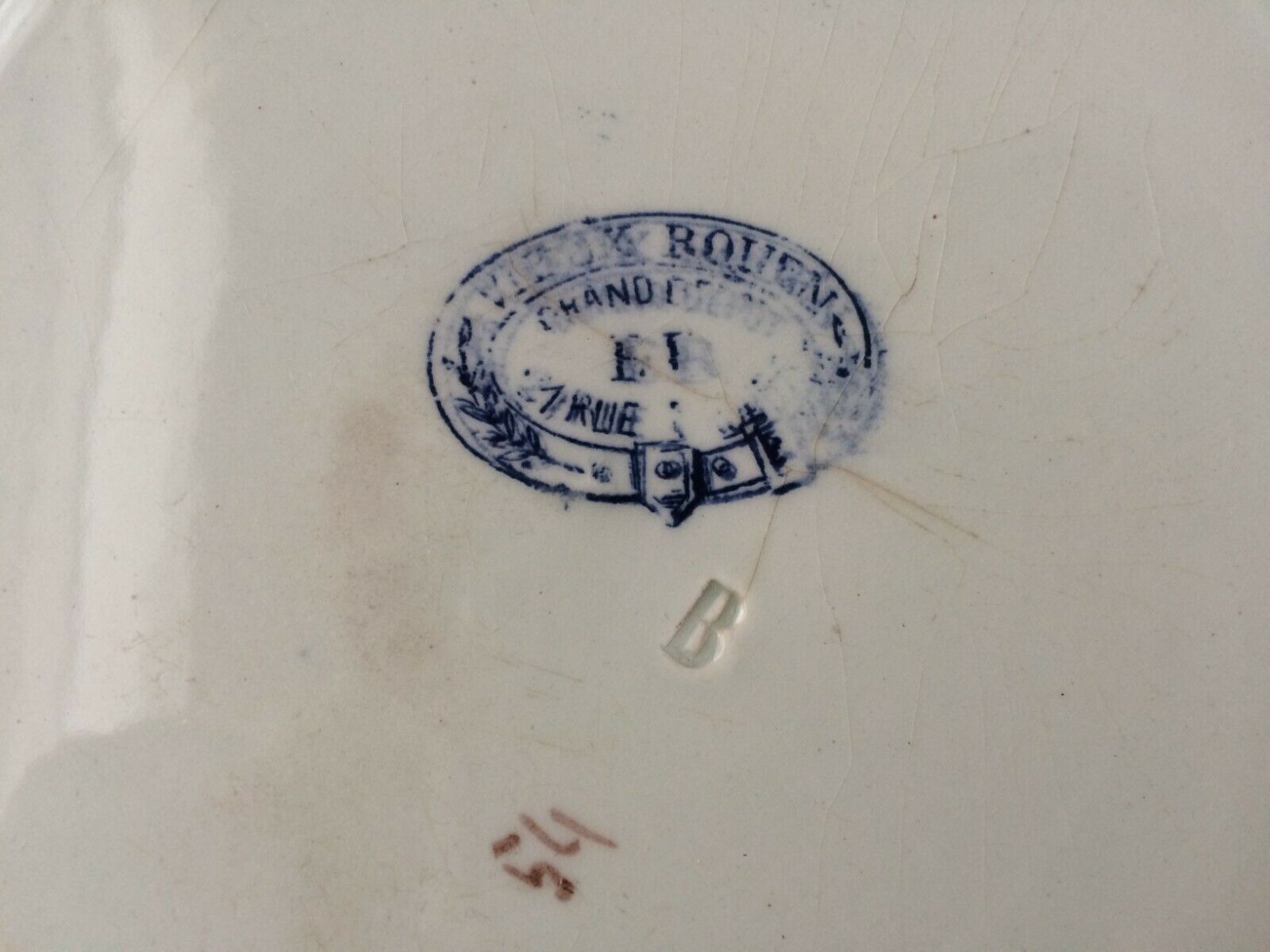 Plate in earthenware Vieux Rouen