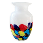 Multi color glazen vaas, primaire kleuren met wit glas