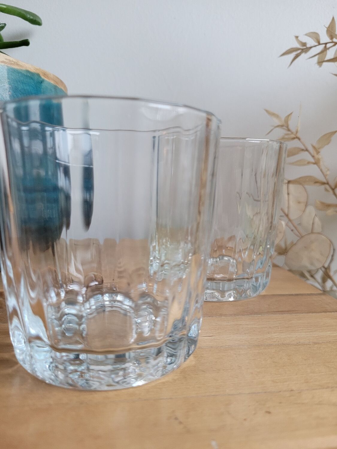 Set of two water glasses or whisky