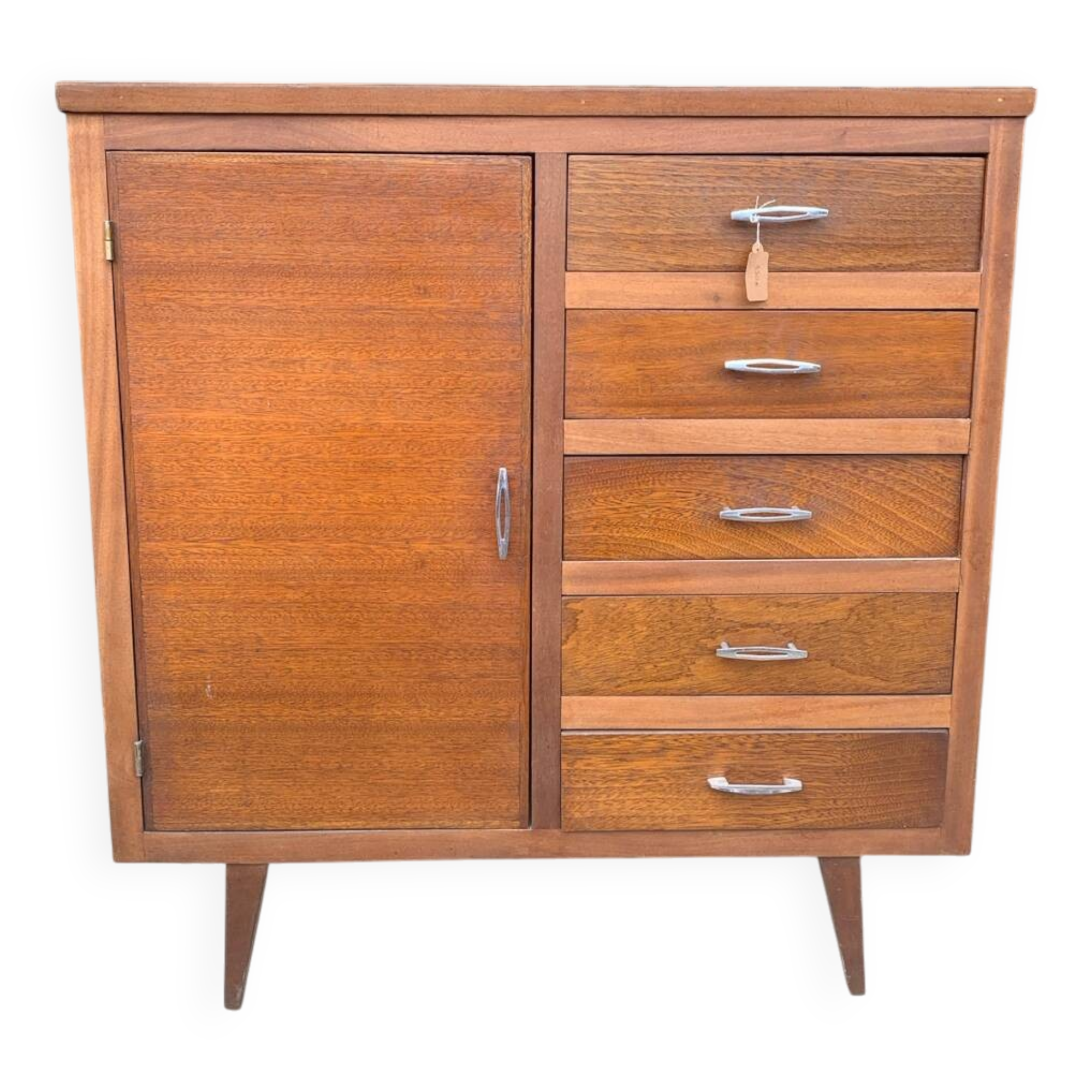 Vintage chest of drawers
