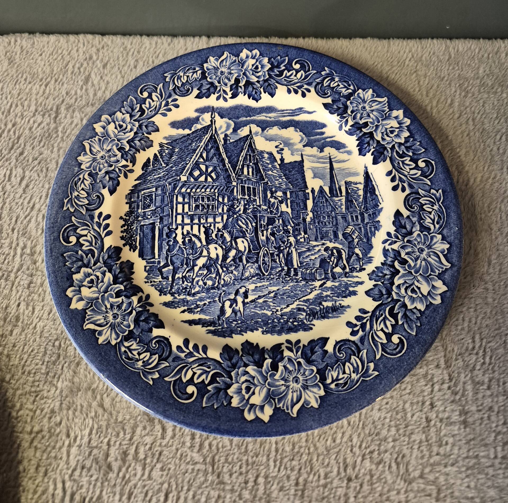 Pierre de Fer EIT ENGLAND Vintage Dinnerware Service 70s/80s