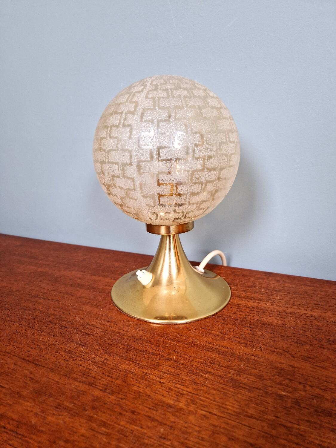 Space Age brass and textured glass table lamp, 1970s