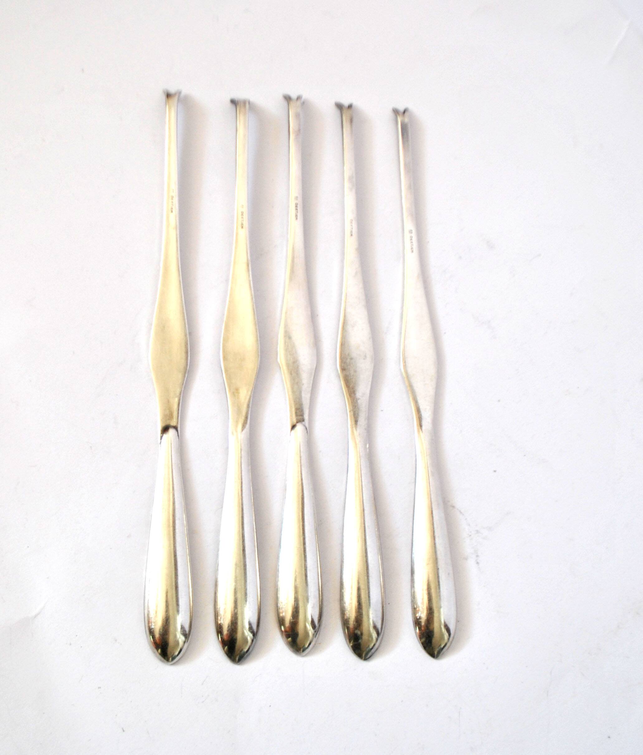 DEETJEN Set of 5 silver-plated lobster picks with pearl handle