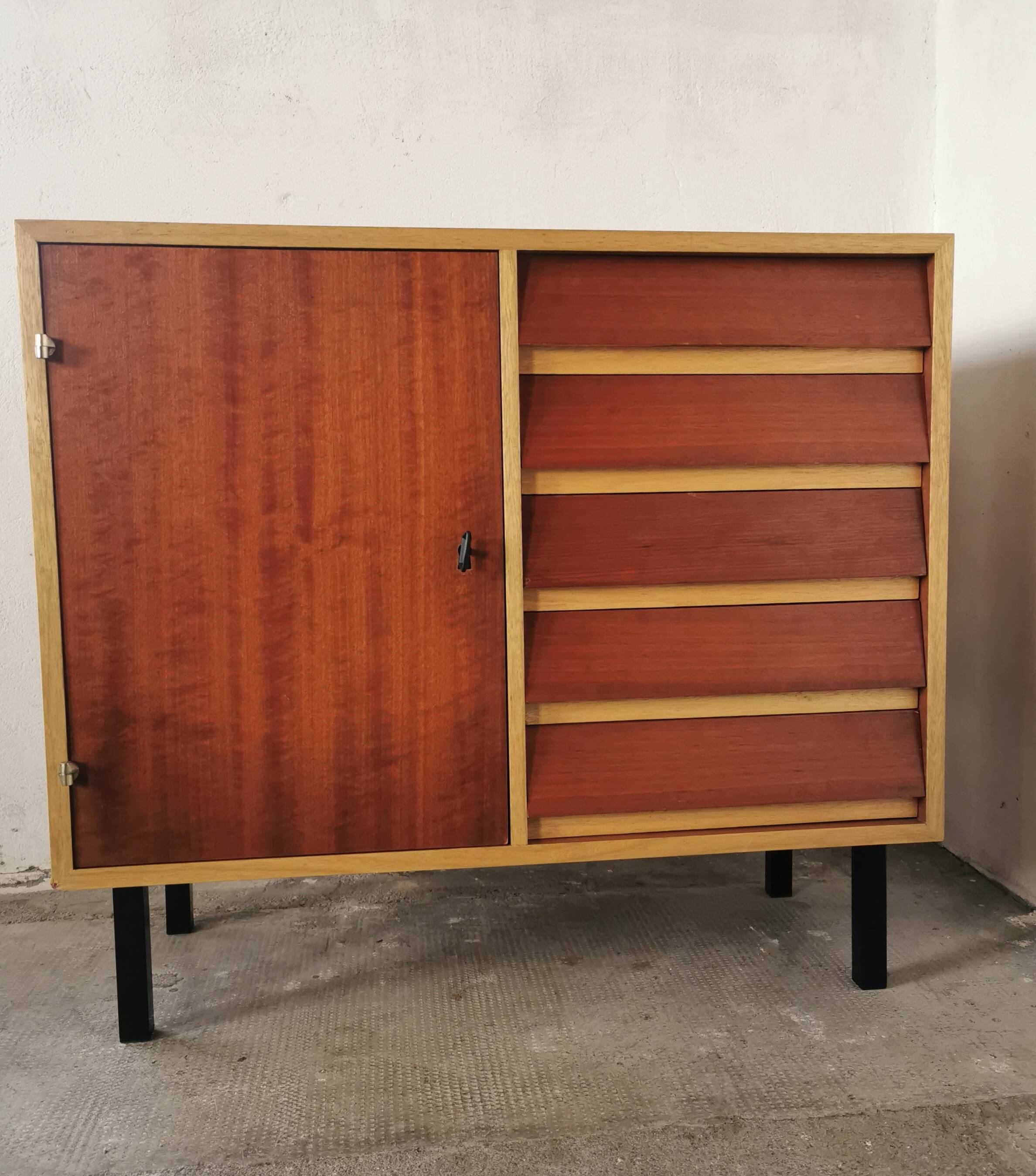 Box sideboard from the 60s