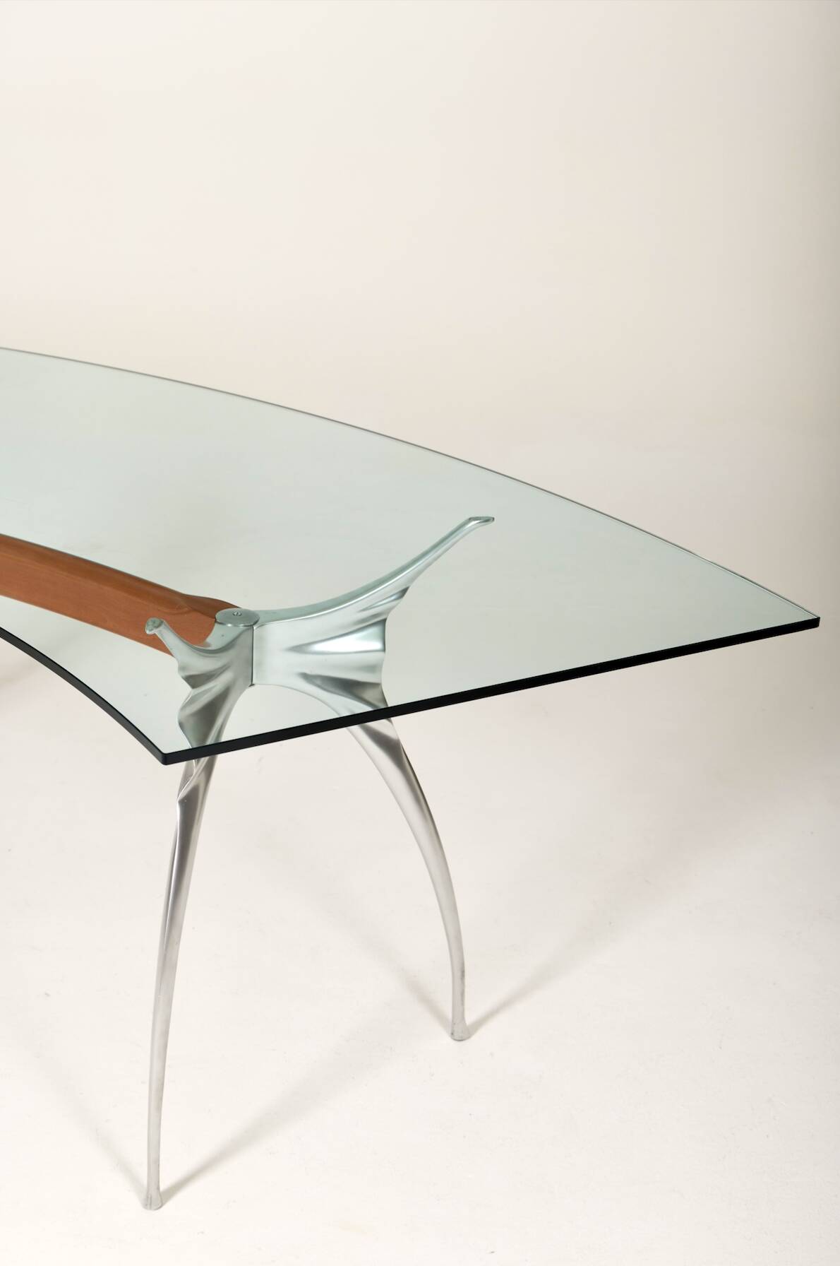 Bernard Dequet glass and aluminium desk for Protis, 1980s