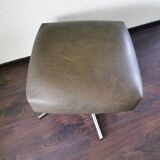 Metal footrest with 70cm leather coating