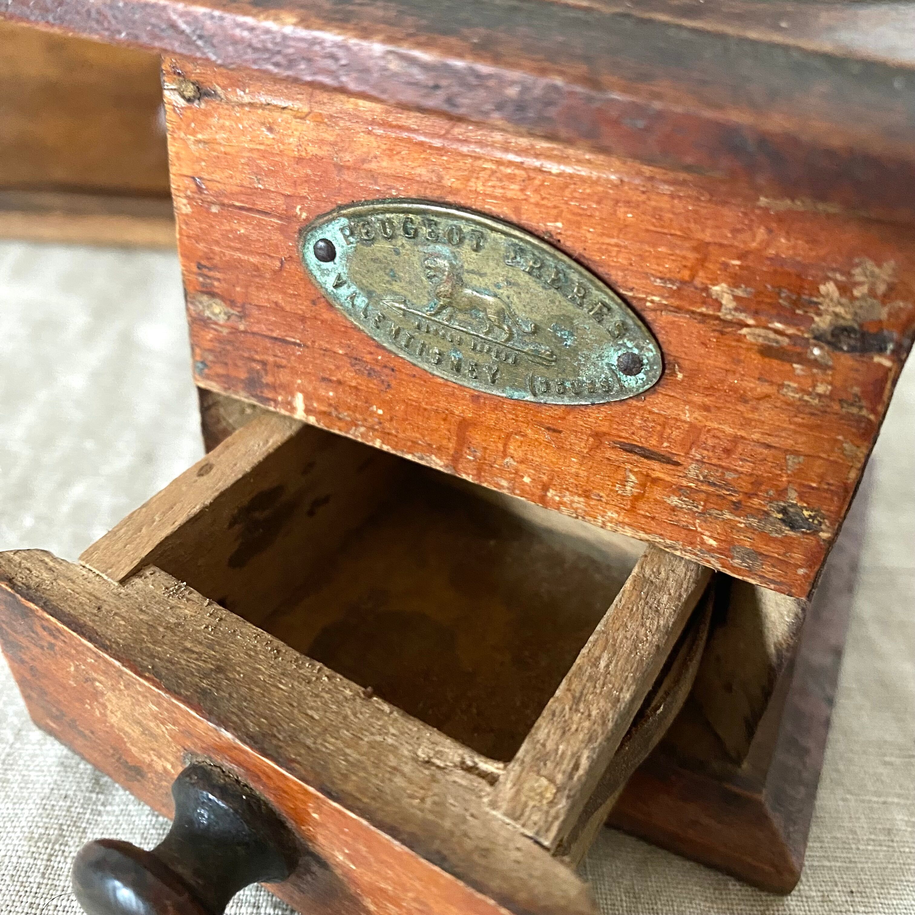 Old miniature peugeot frères coffee grinder