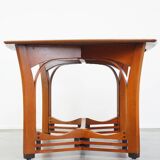 4 to 6-person Art Nouveau design dining table by Schuitema