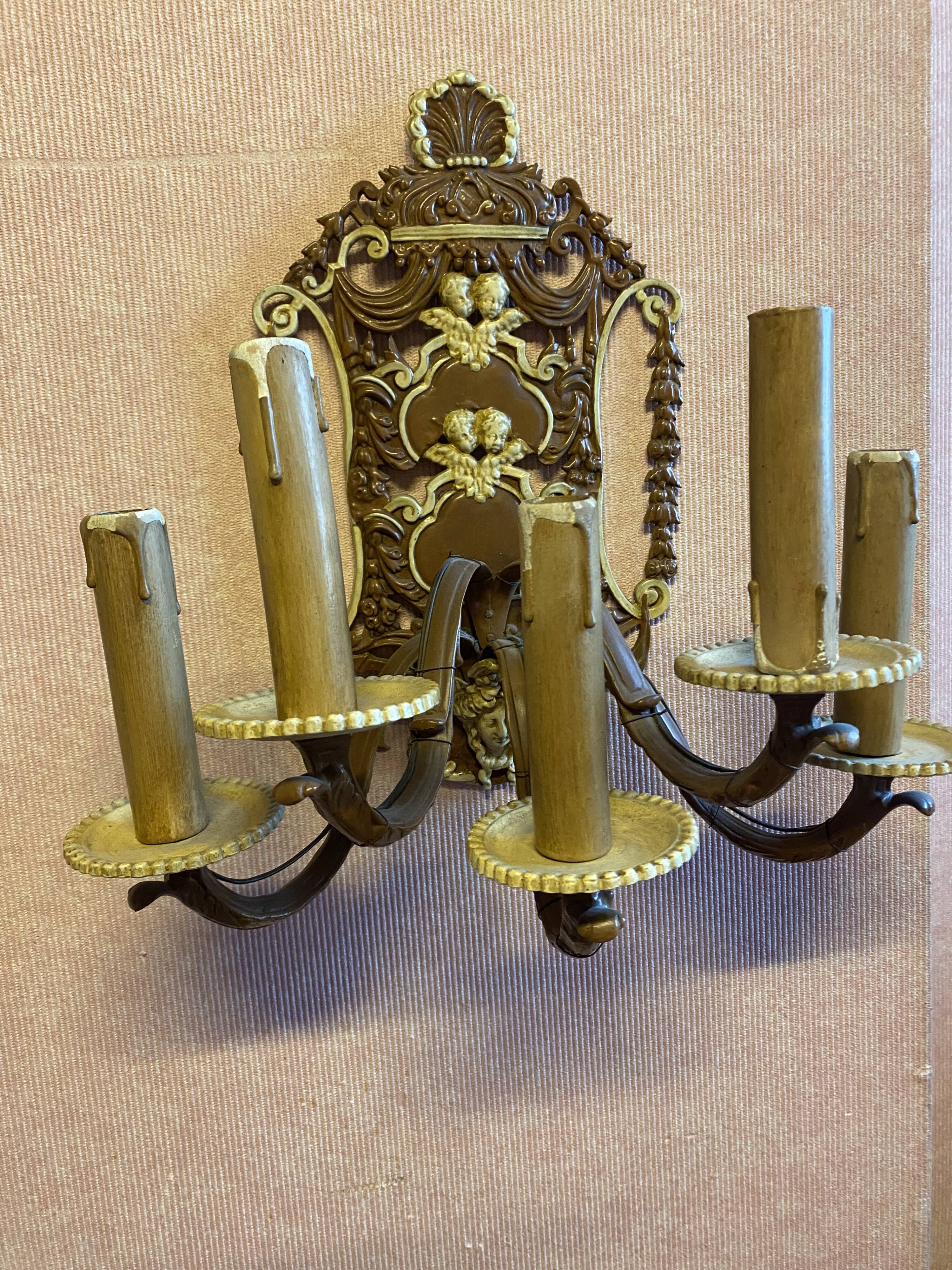 Pair of Regency 5-burner wall lamps, painted in 2 tones.