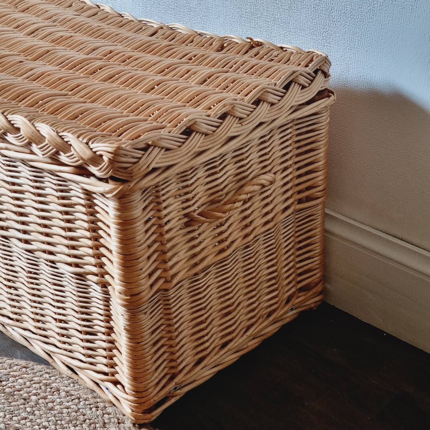 Wicker chest 1960