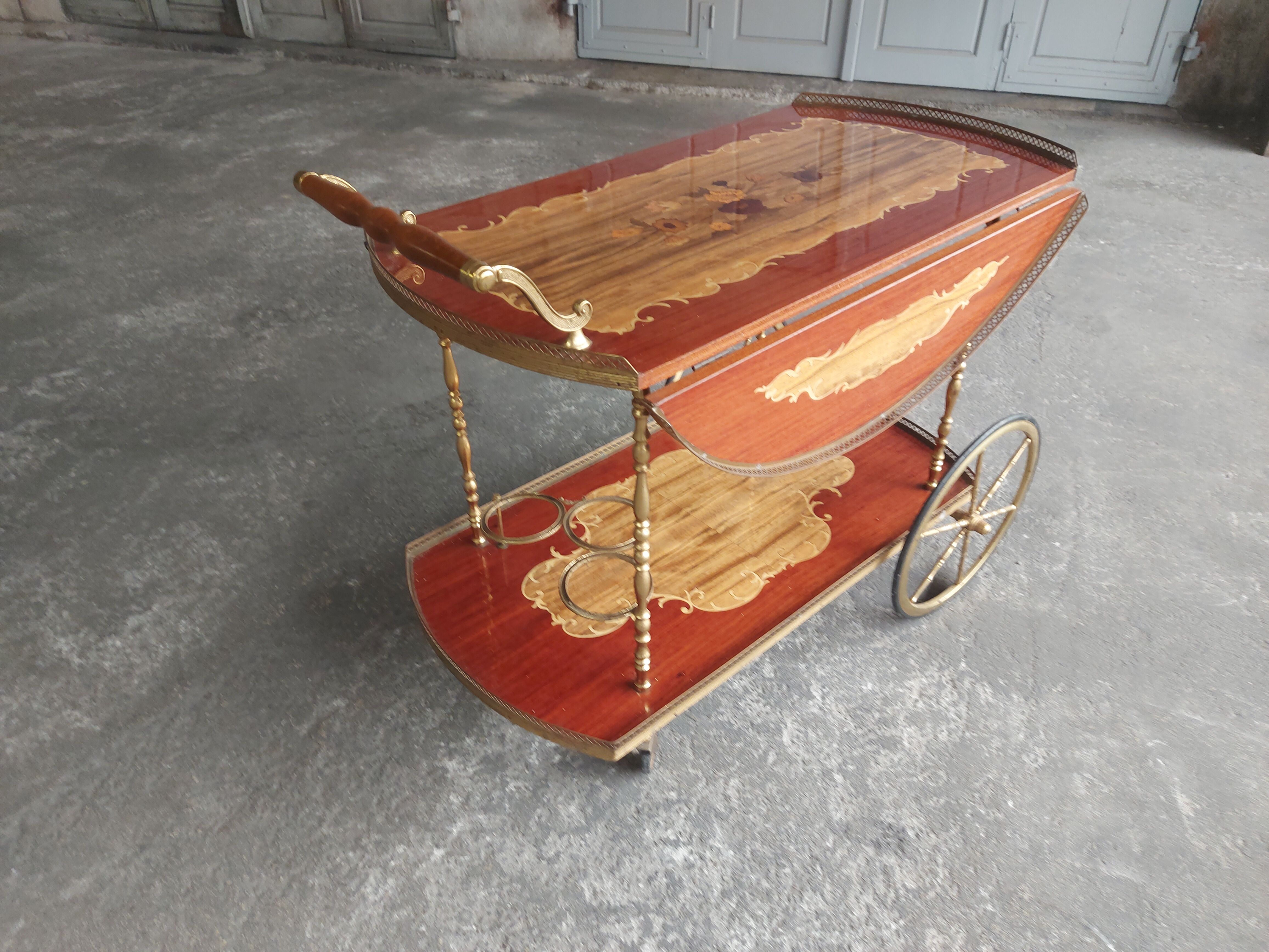 Desserte vintage en marqueterie