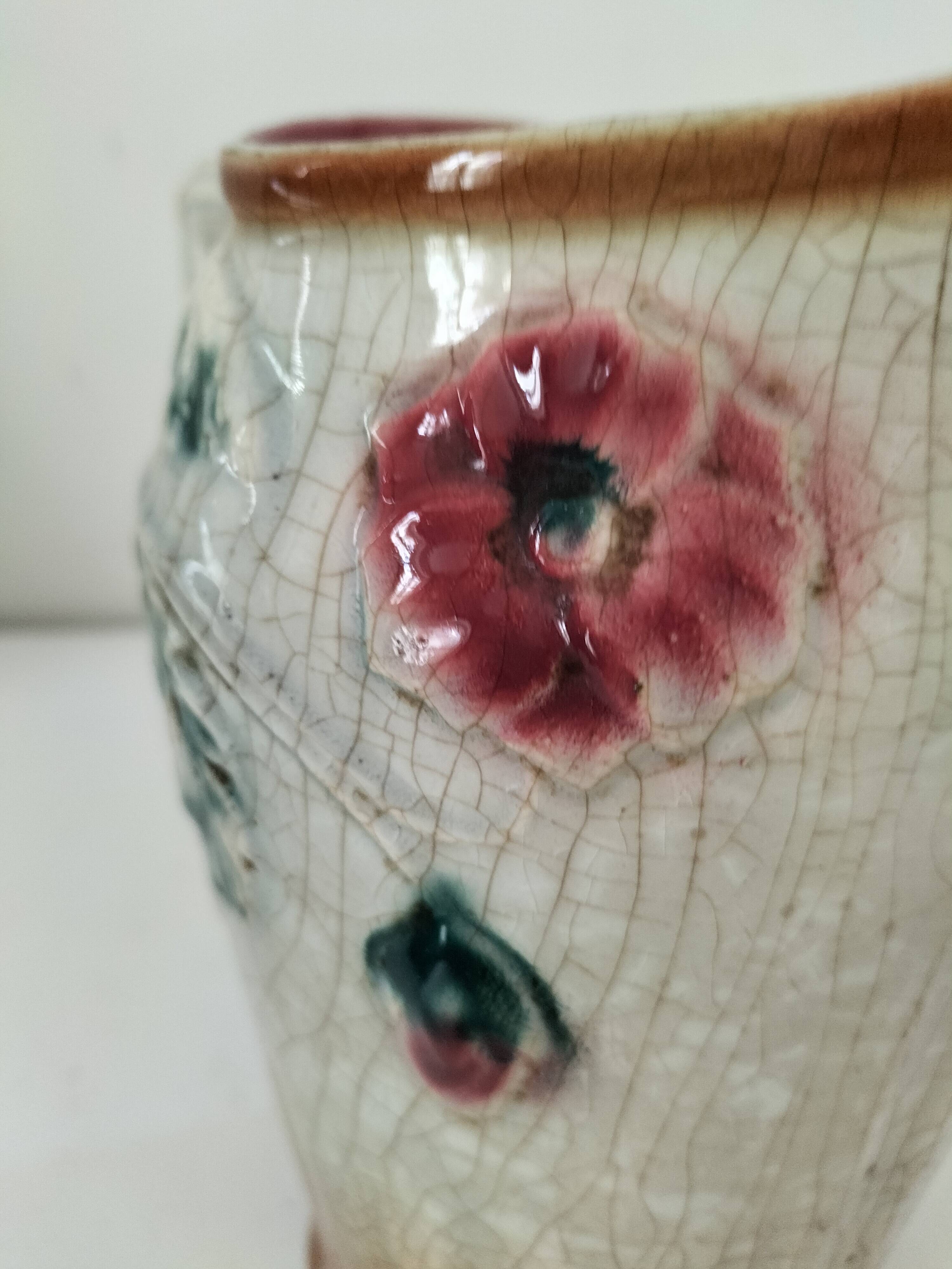 Moulded slip pitcher - late 19th century - Floral decoration in relief