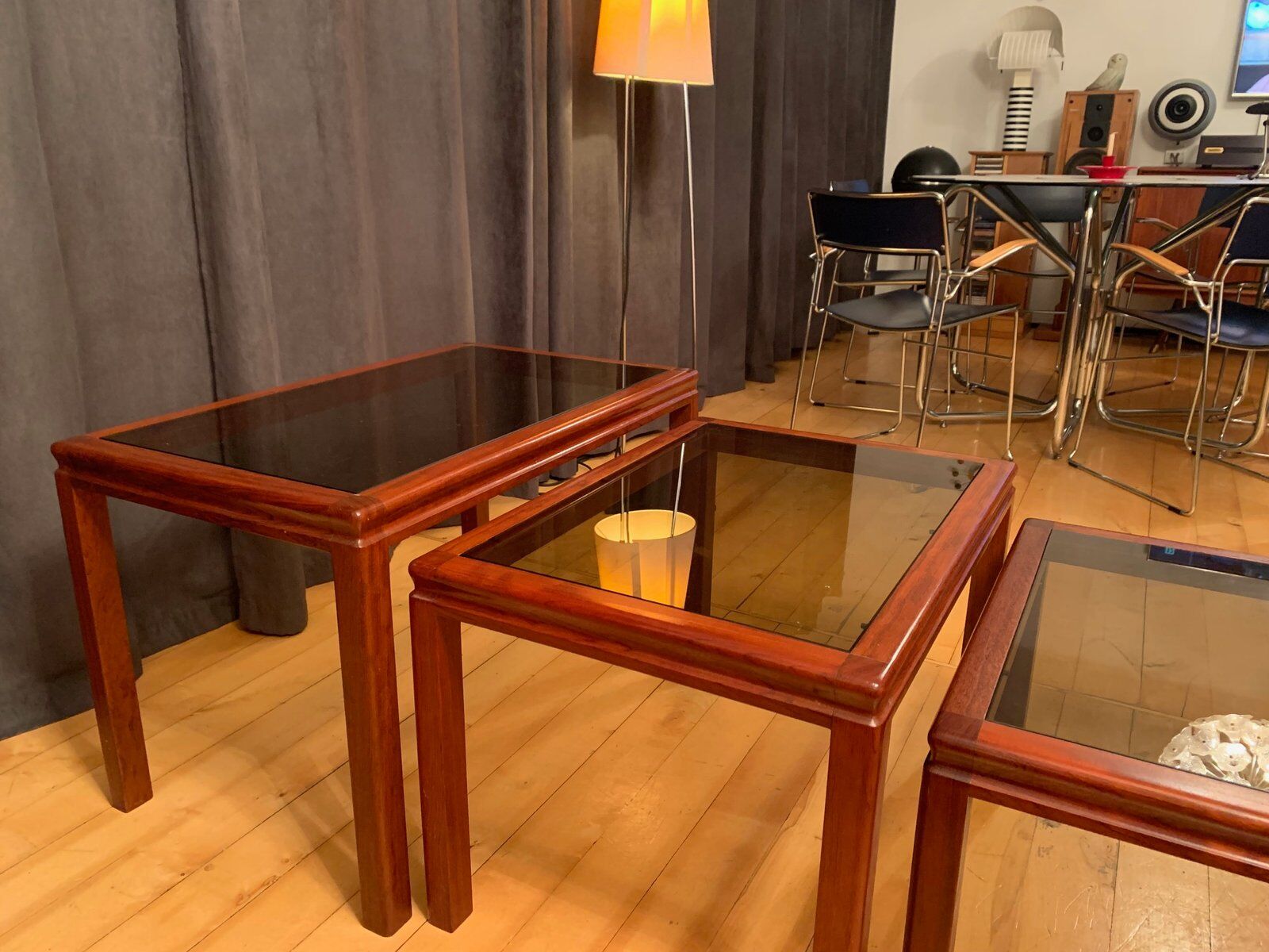 Nesting tables, Italy, 1970s, set of 3