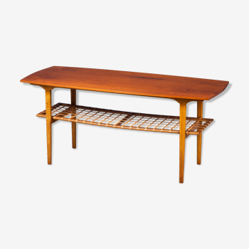Table basse en teck et chêne avec étagère en osier, design danois, années 1960