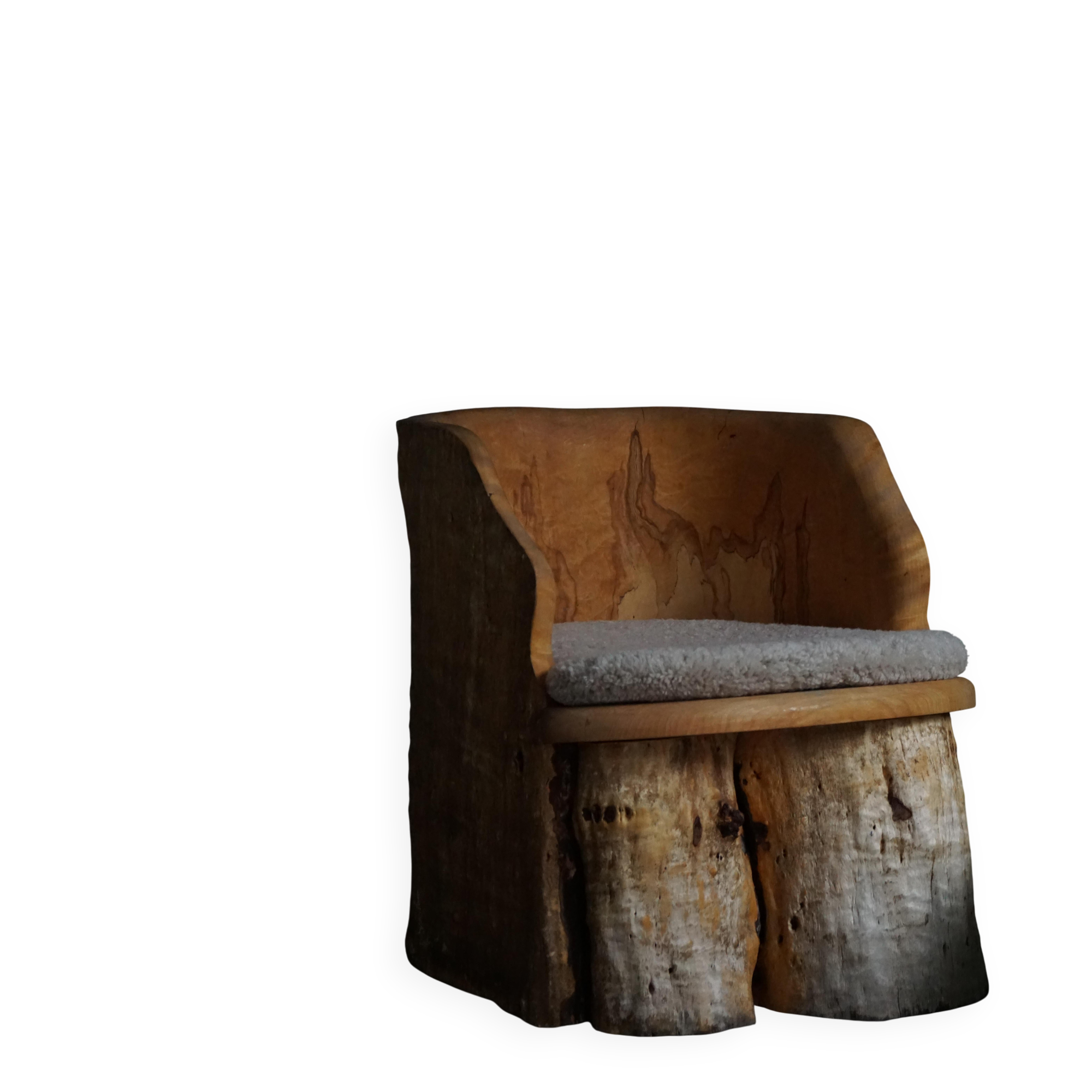 Chaise Brutaliste en Tronc Massif & Assise en Laine D'Agneau, Moderne Du Milieu Du Siècle Suédois, Années 1960