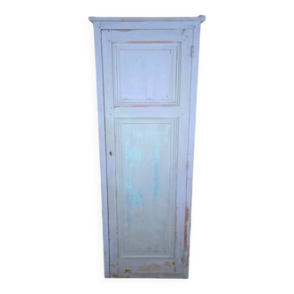 Rustic antique bonnetière in weathered blue-grey wood.