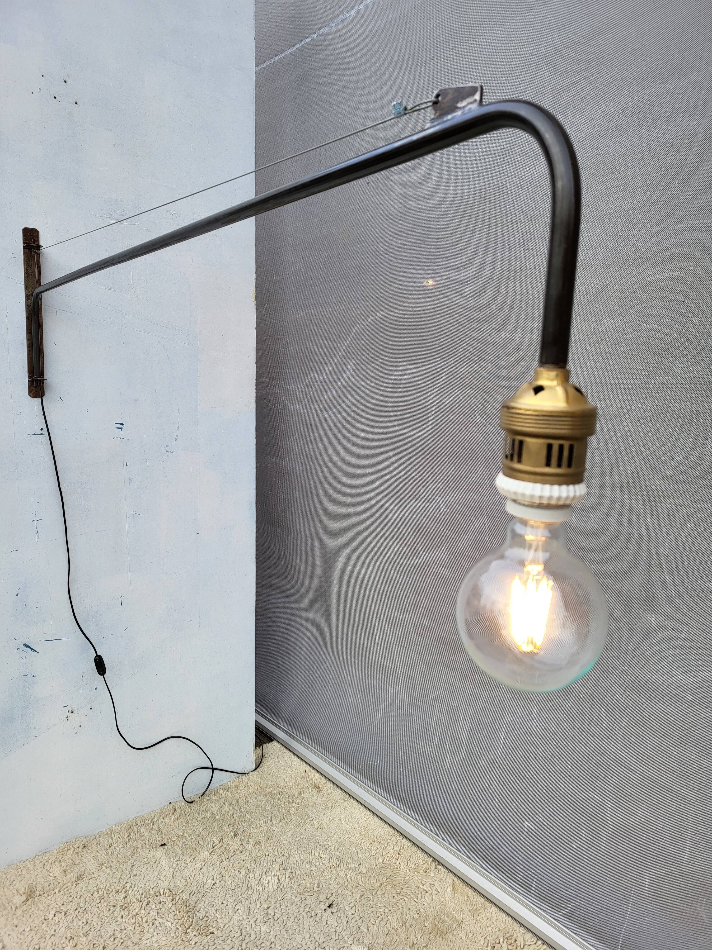 JIB180 workshop bracket wall light