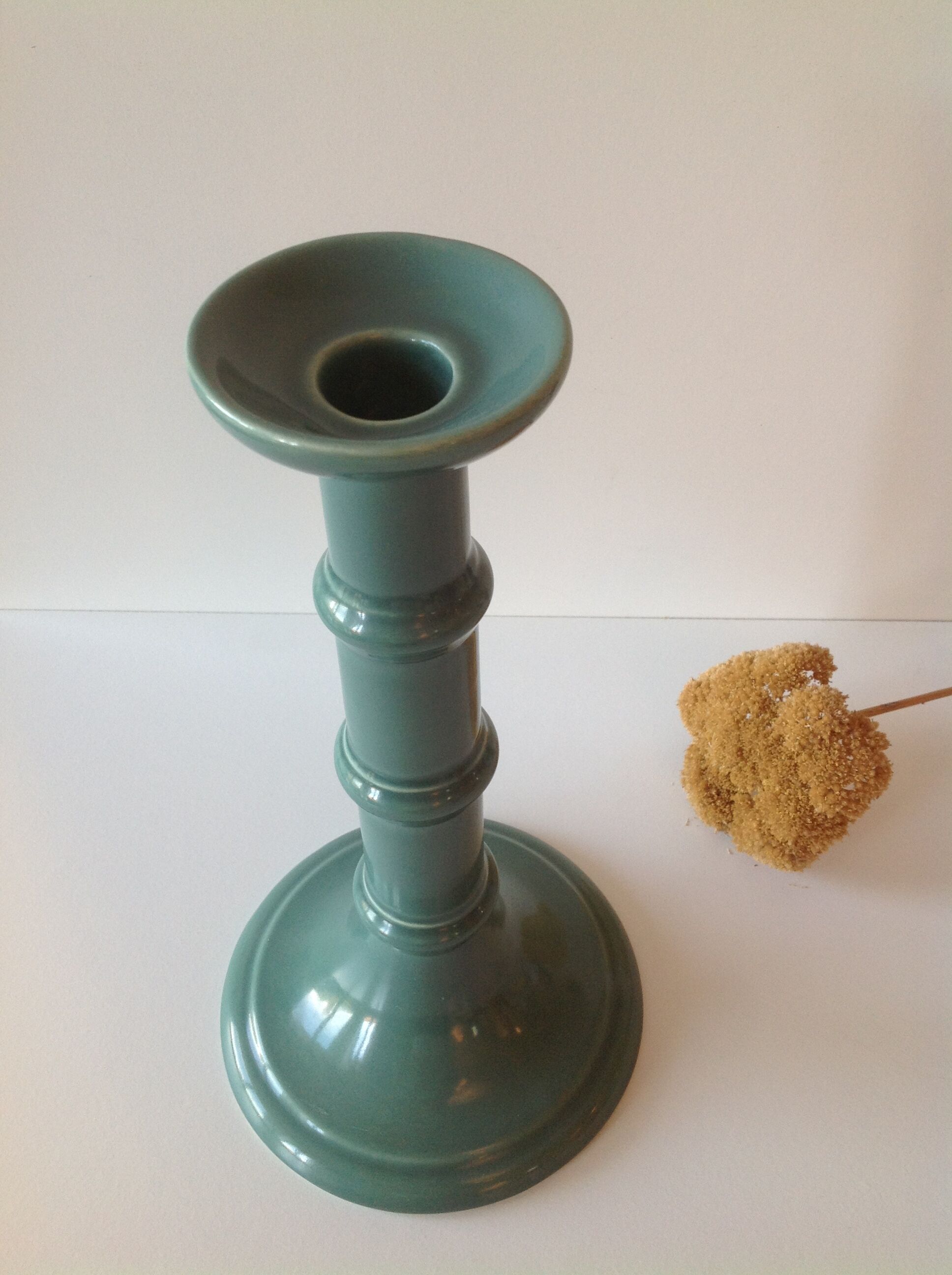 Ceramic candleholder