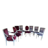 Lot de 8 sièges de style Louis XVI – Bois patiné et velours