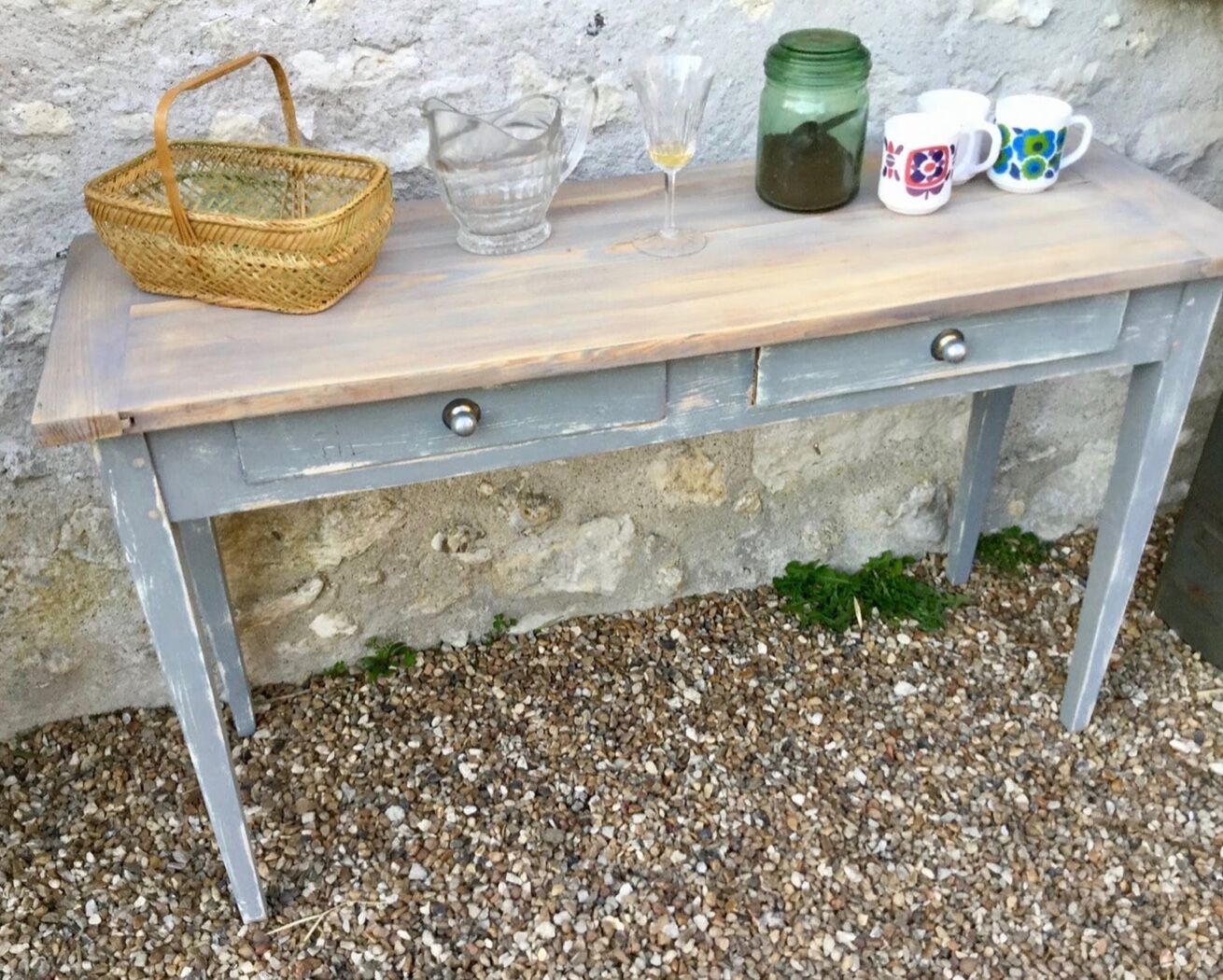 Vintage grey patinee console
