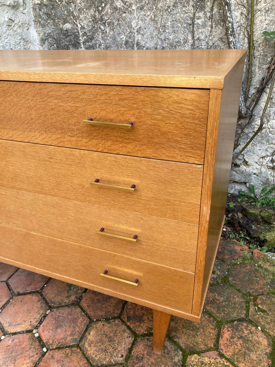 Commode vintage