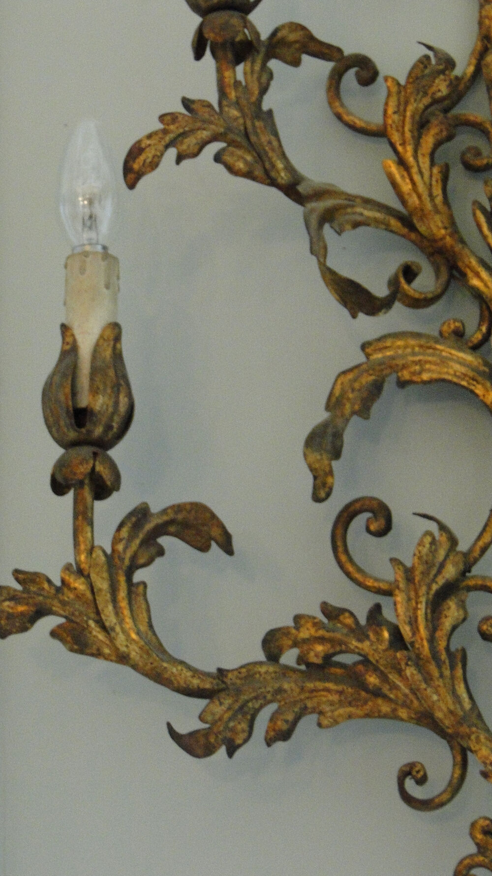 Applique murale metal doré