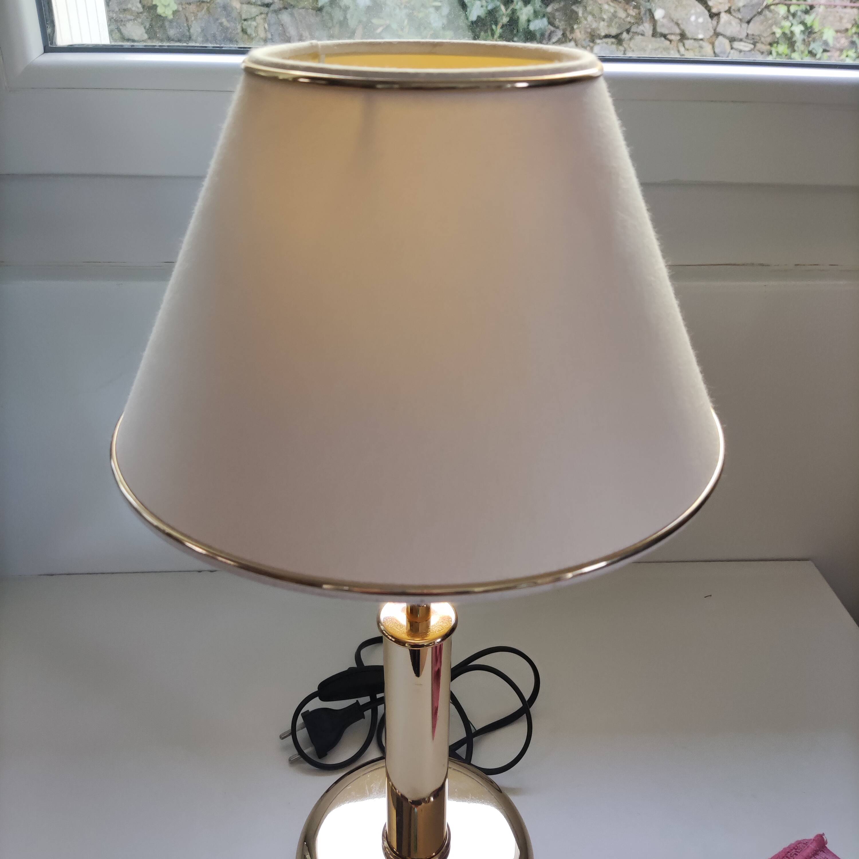 Lampe dorée Le Dauphin