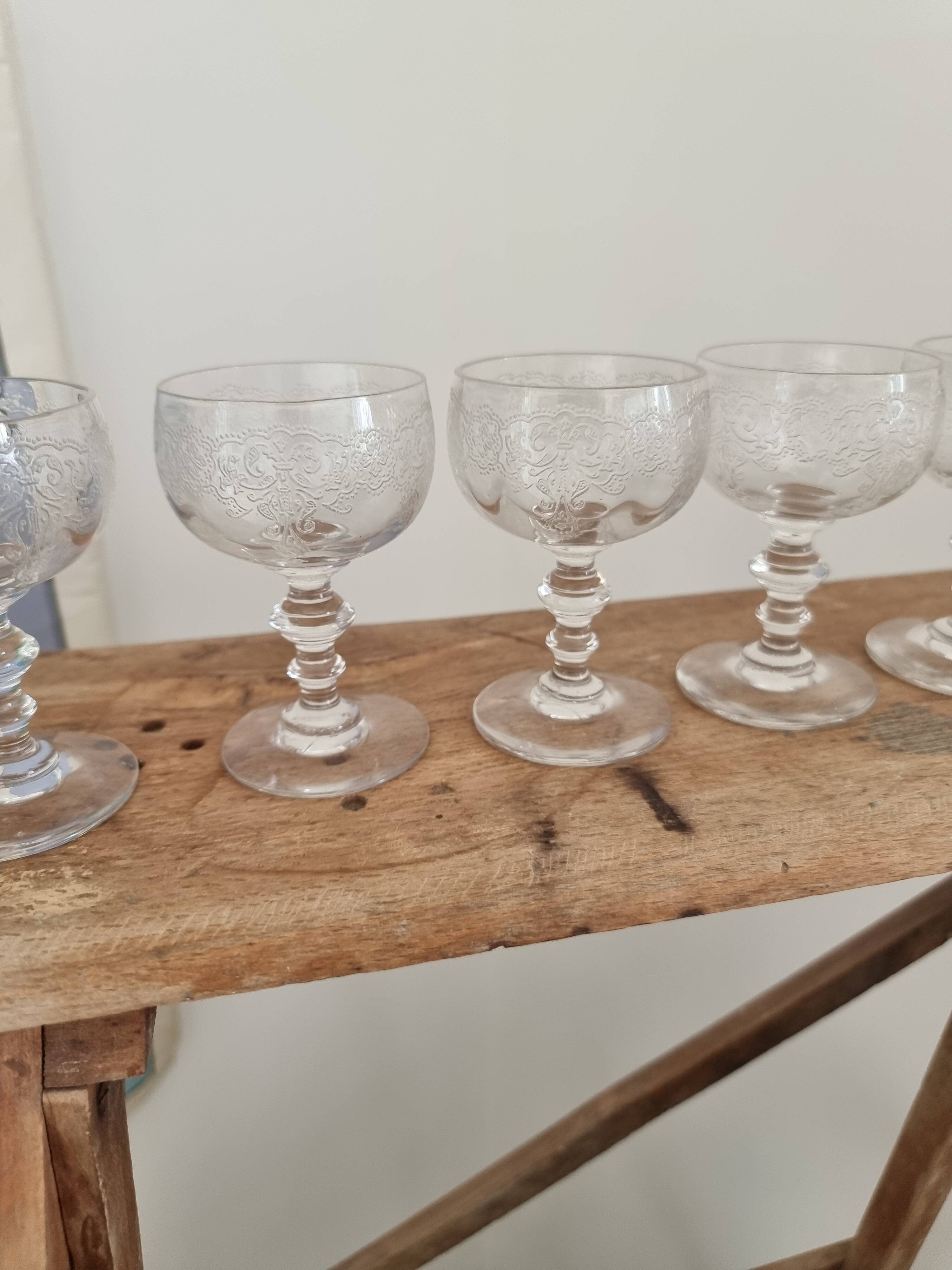 Set of 6 vintage etched shot glasses