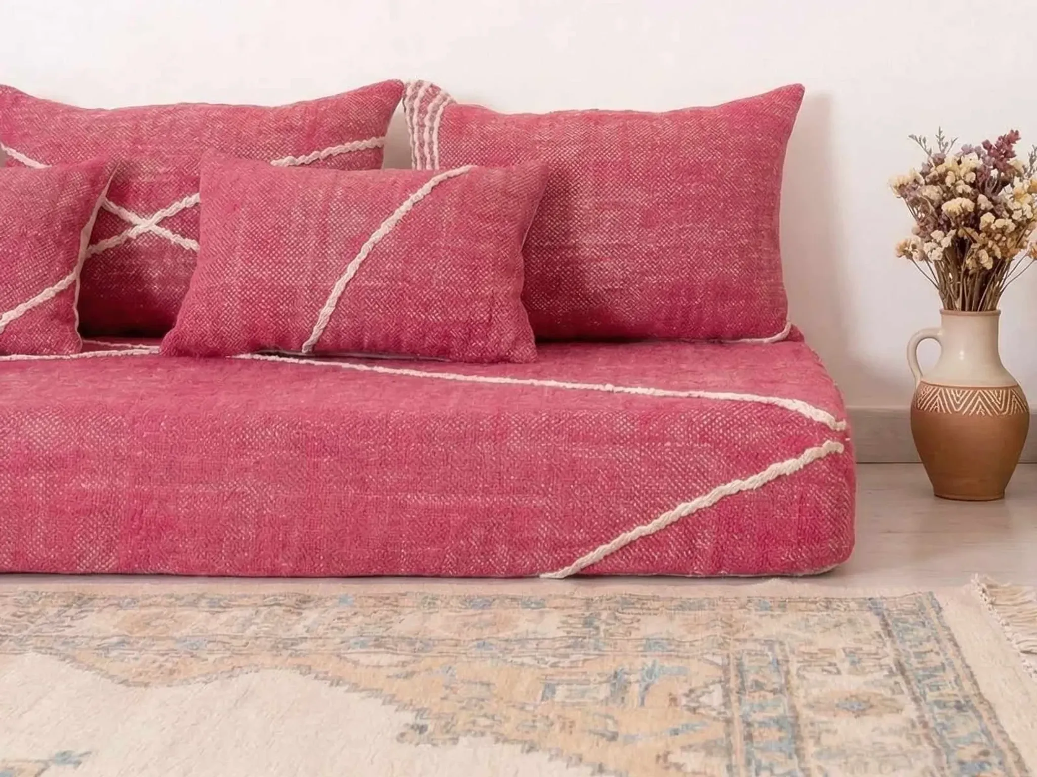 Moroccan cotton pink rug for the floor.