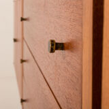 Un meuble mural autoportant italien en teck, des années 1950.