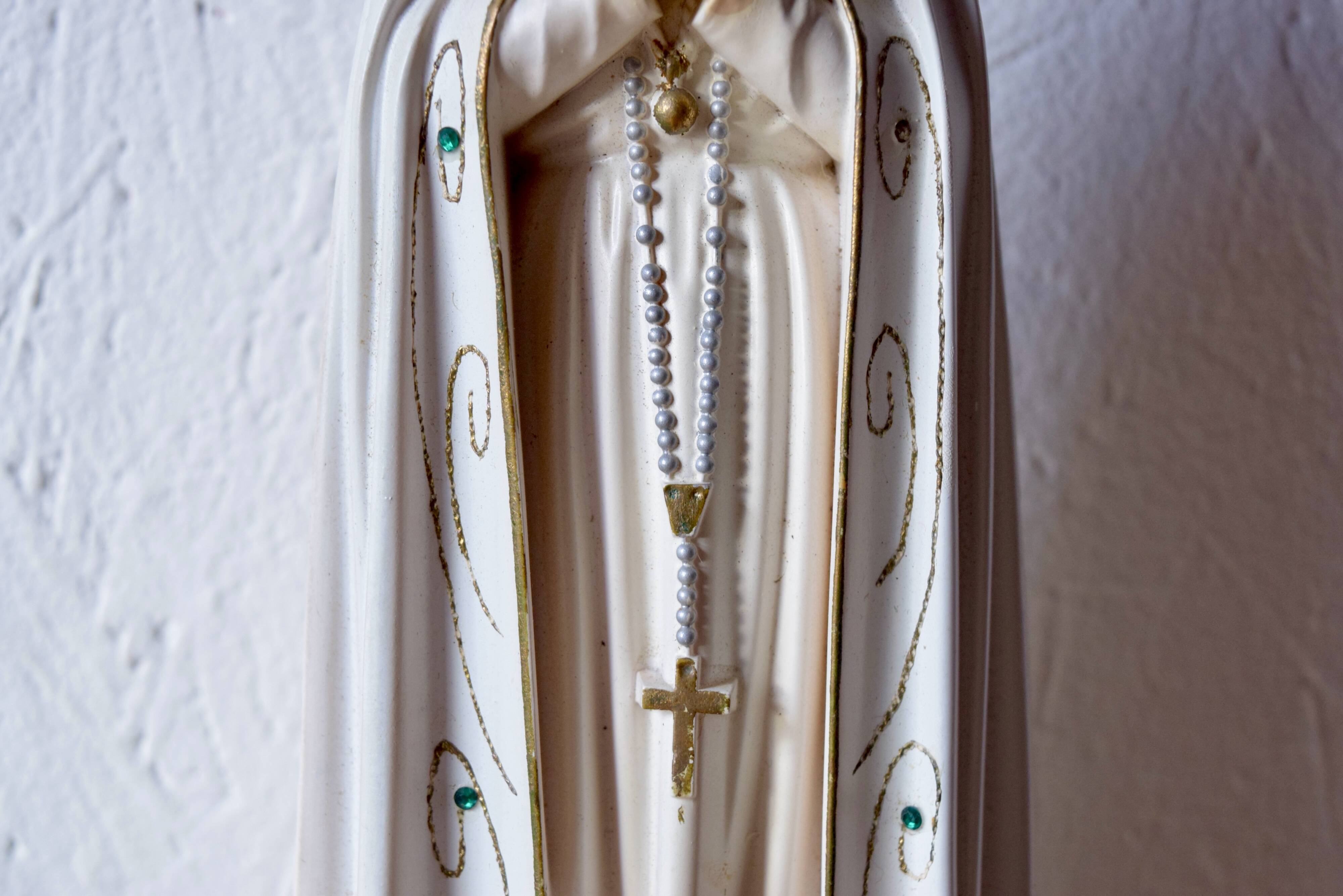 Fatima - Religious resin statuette - Made in Portugal