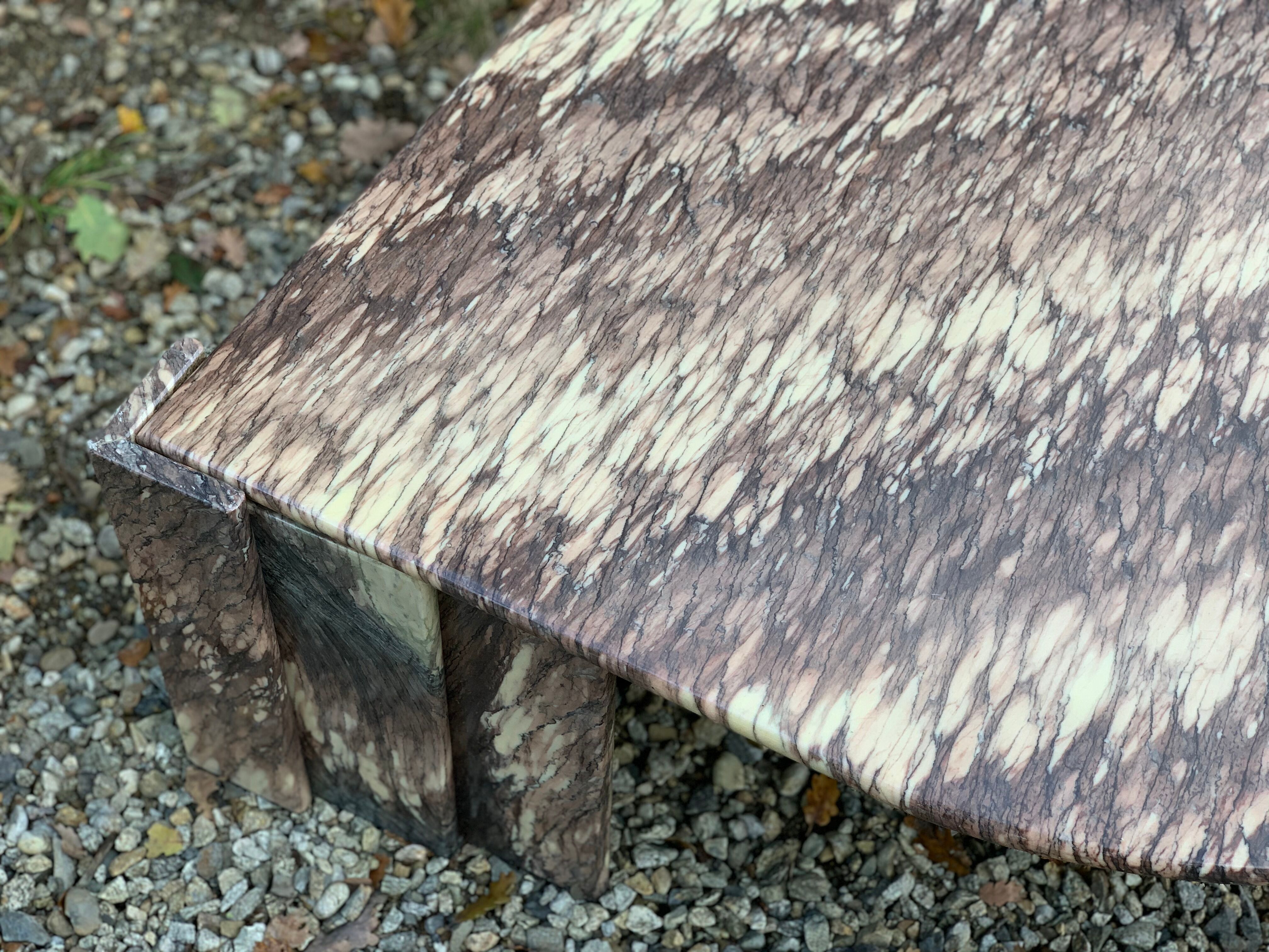 Marble base table anne 70 Roche Bobois