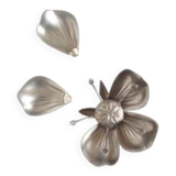 Flower ashtray
