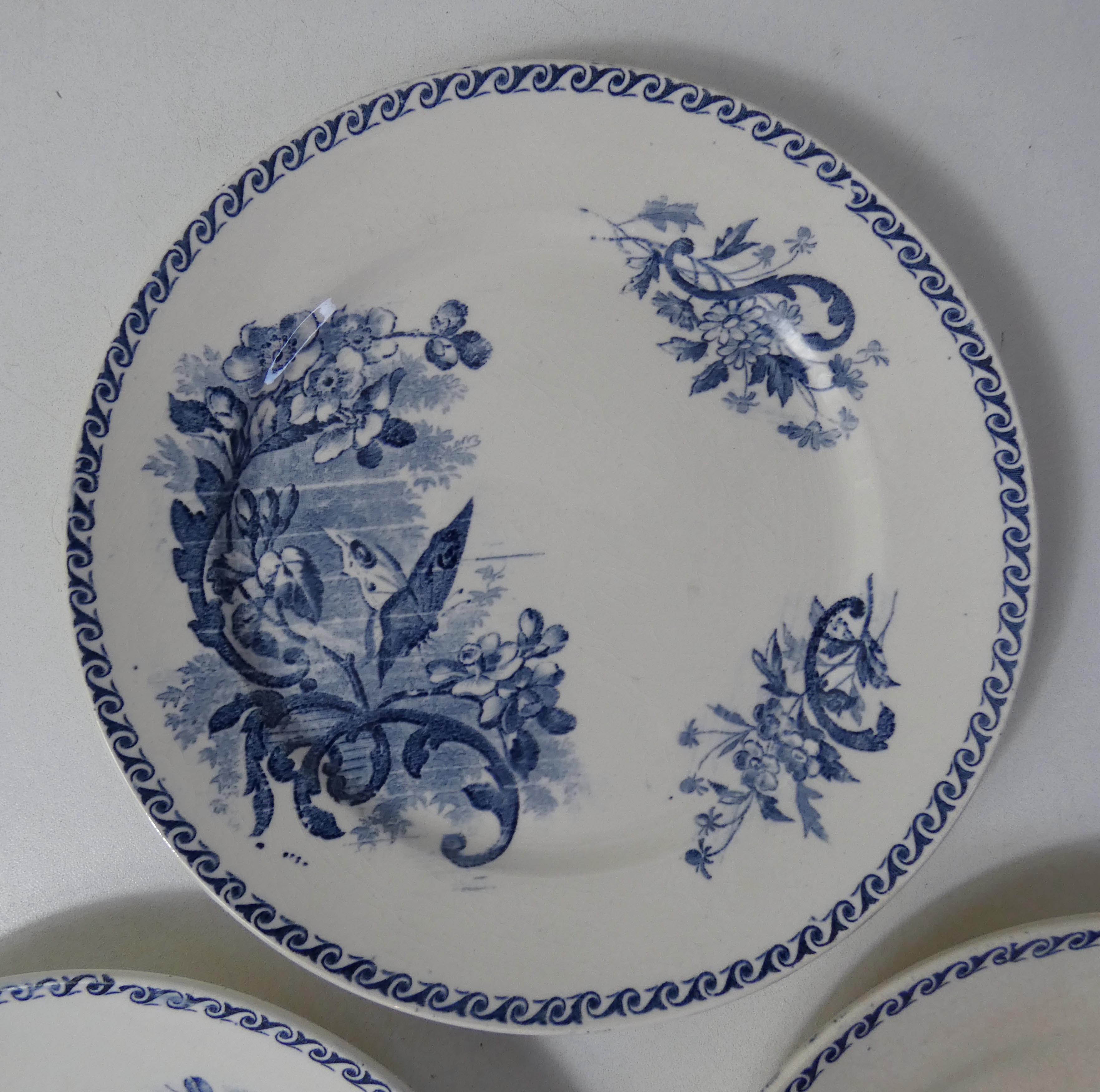 Iron earth 3 plates with butterfly entremets