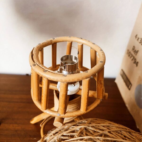Paire de lampes de chevet en corde et rotin