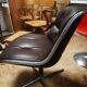 Charles Pollock armchair, Knoll edition