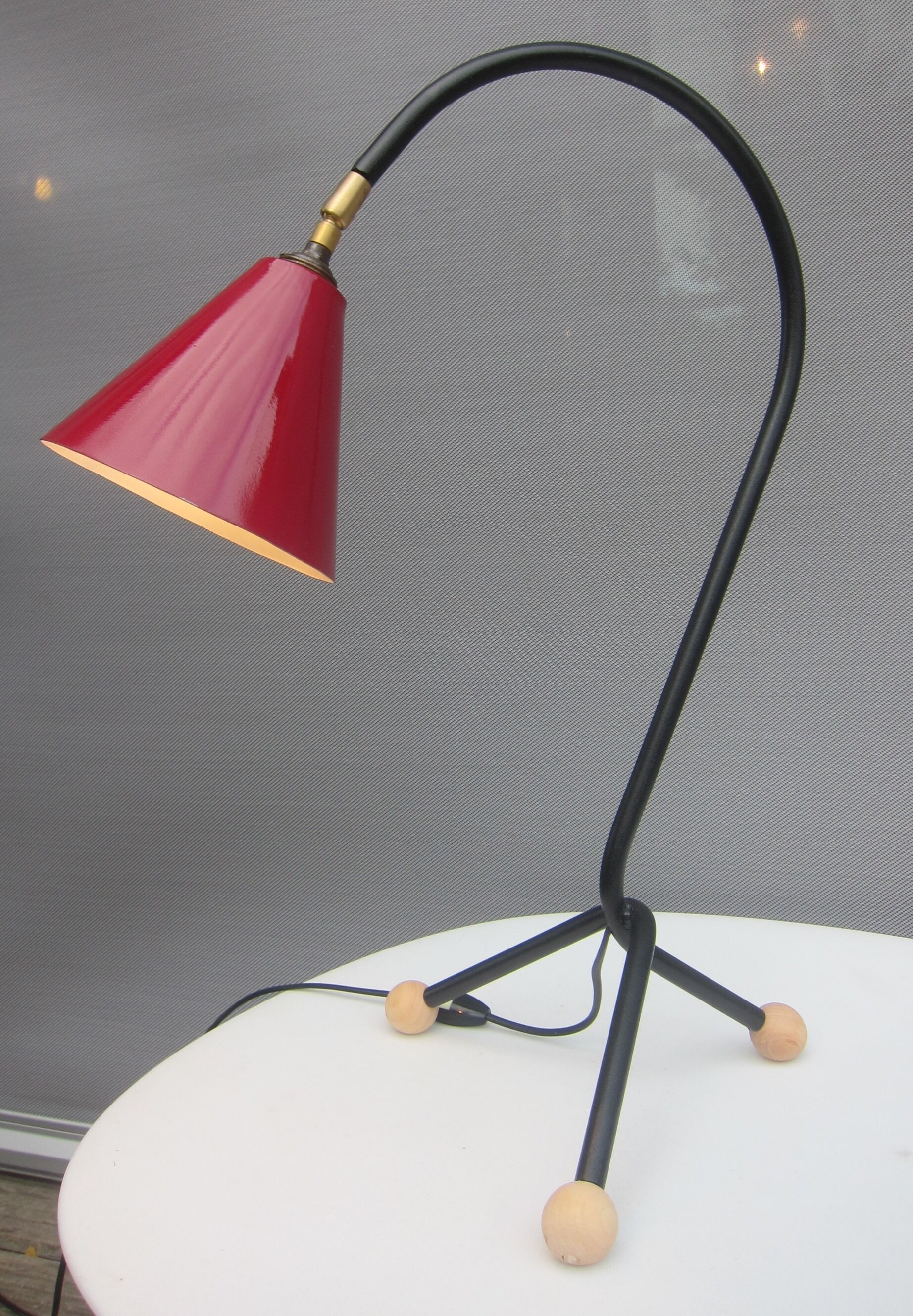 Tripod bedside lamp red Sputnik