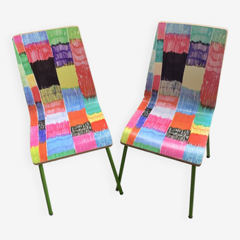 Lot de 2 chaises enfant colorées