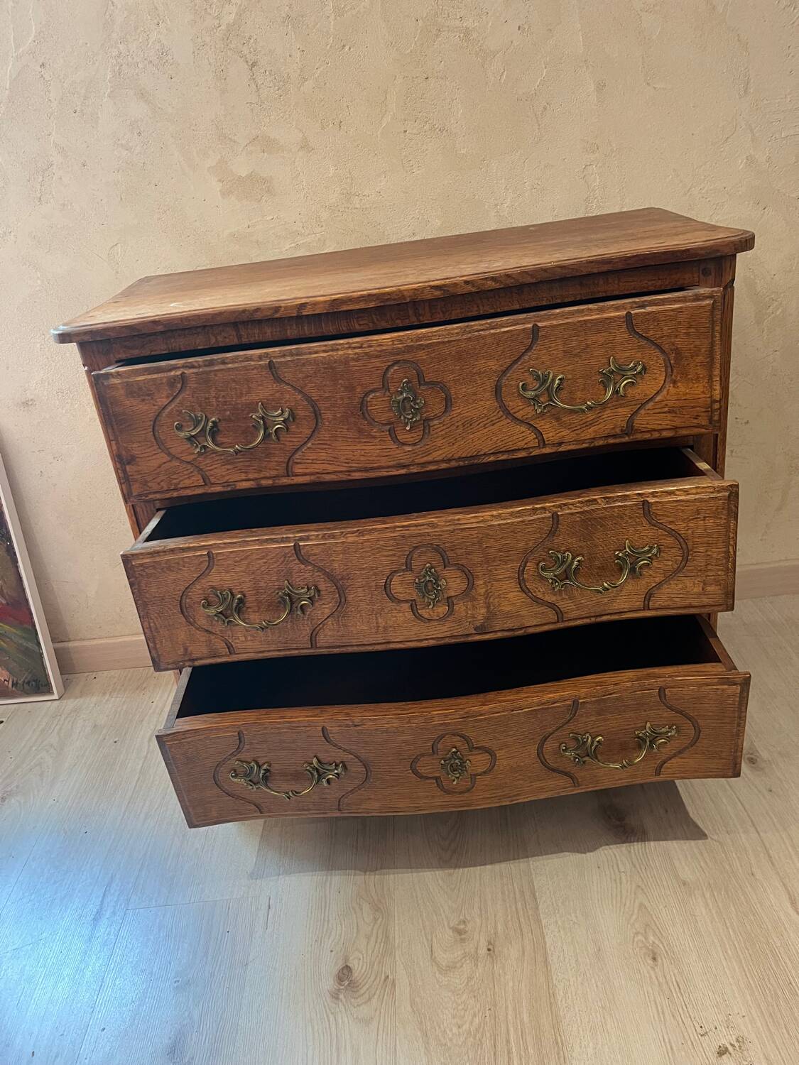 Antique oak chest of drawers