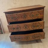 Antique oak chest of drawers